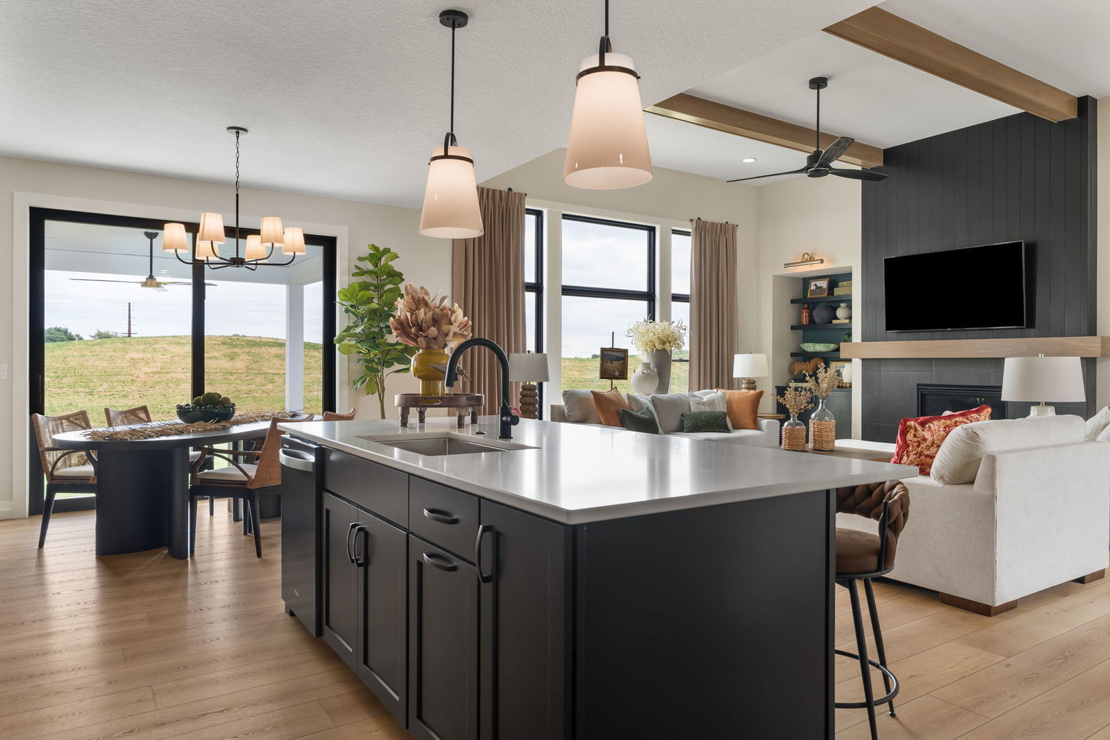 7131 Black Oak Drive