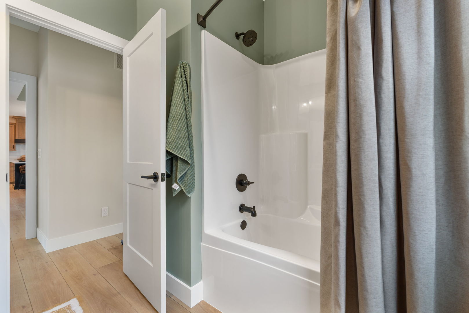 7131 Black Oak Drive