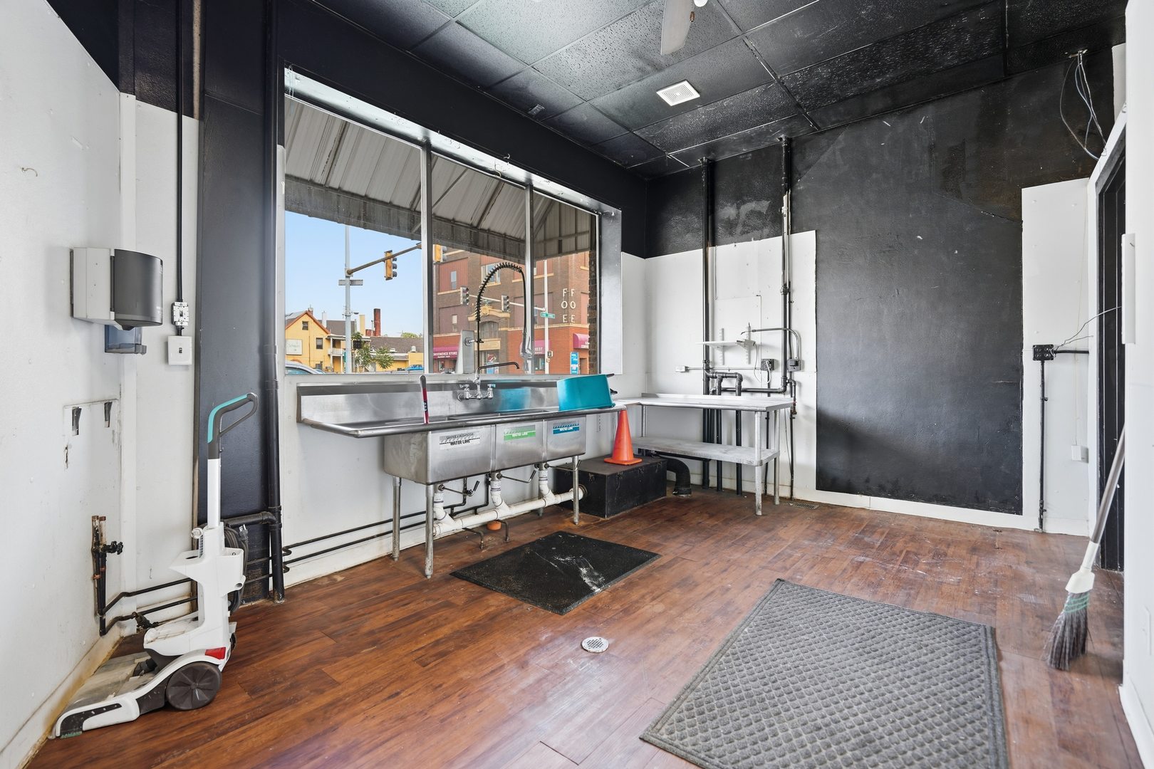 525 14TH Street