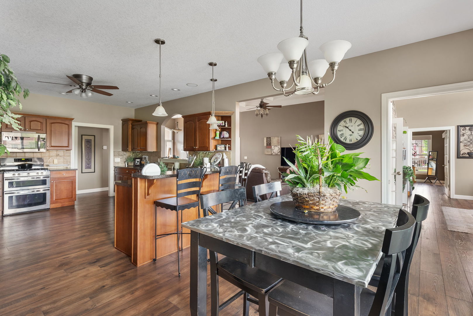 6412 Forest Road