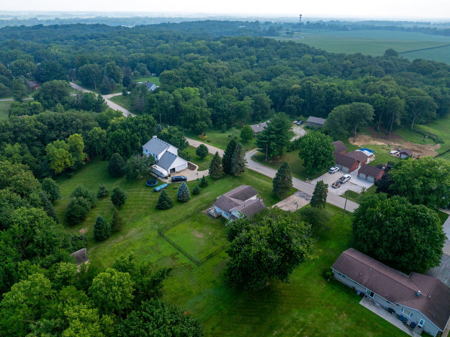 25 WOODCREST Drive
