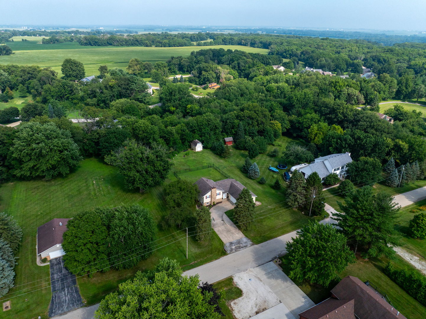 25 WOODCREST Drive