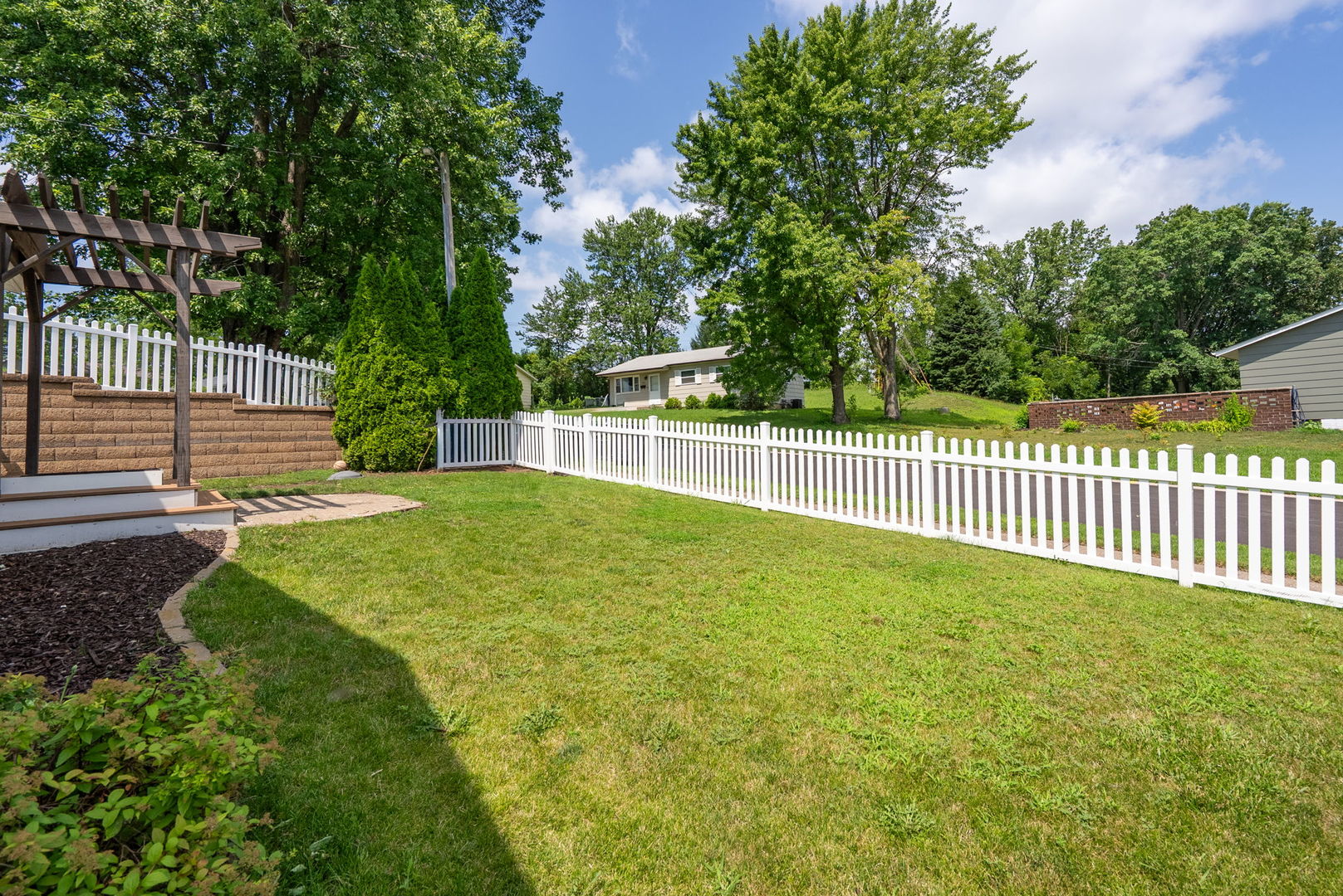 3120 Magnolia Court