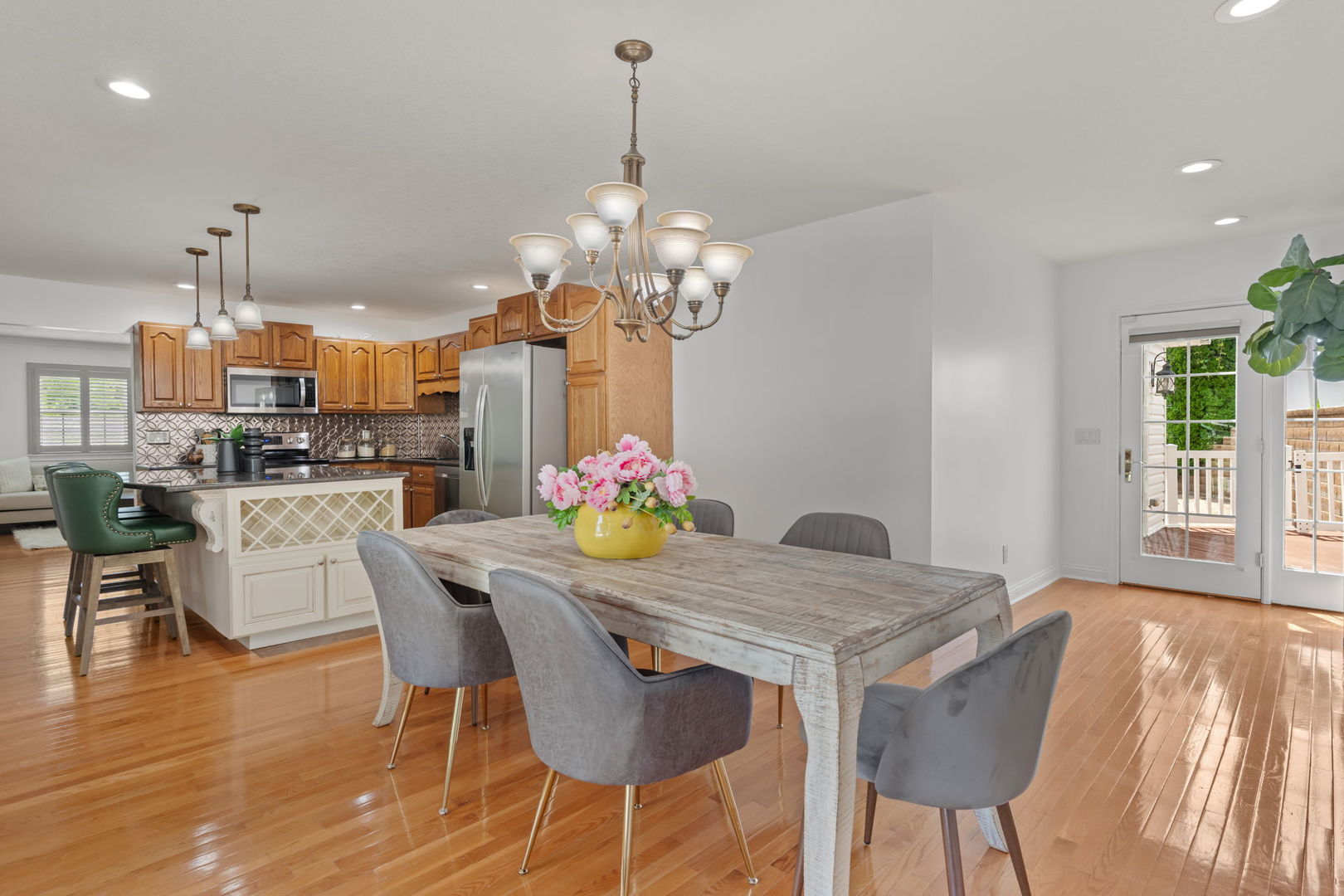 3120 Magnolia Court