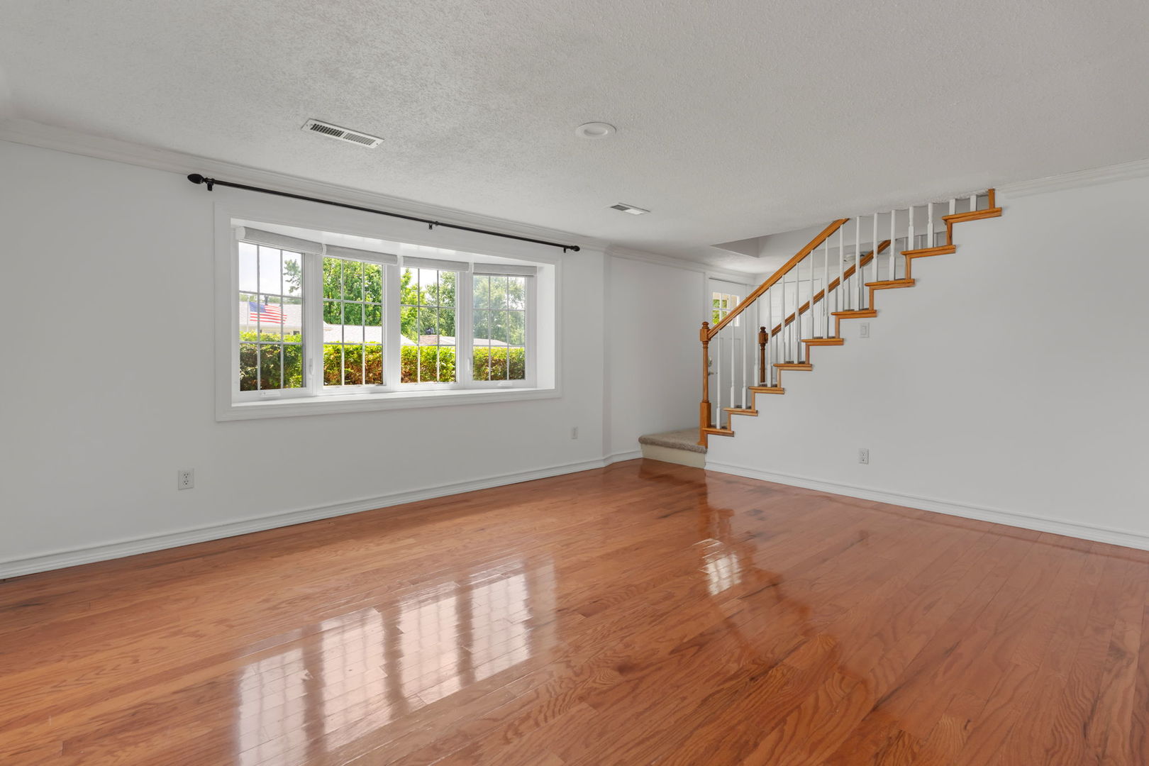 3120 Magnolia Court