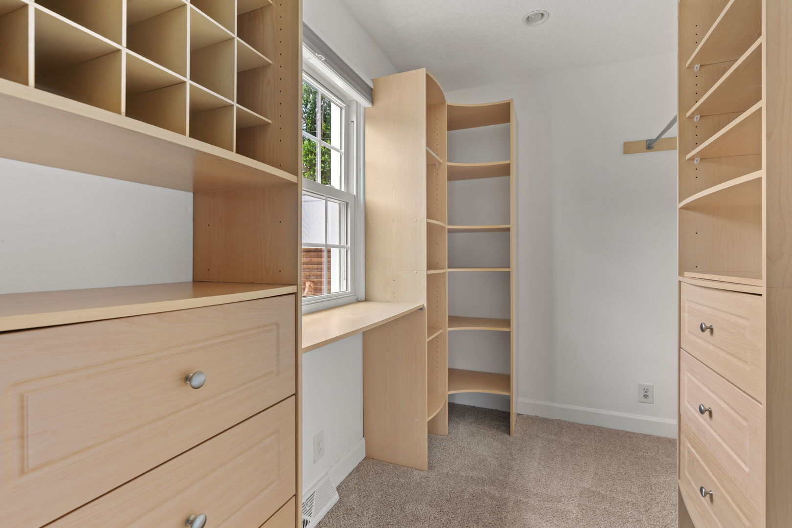 3120 Magnolia Court