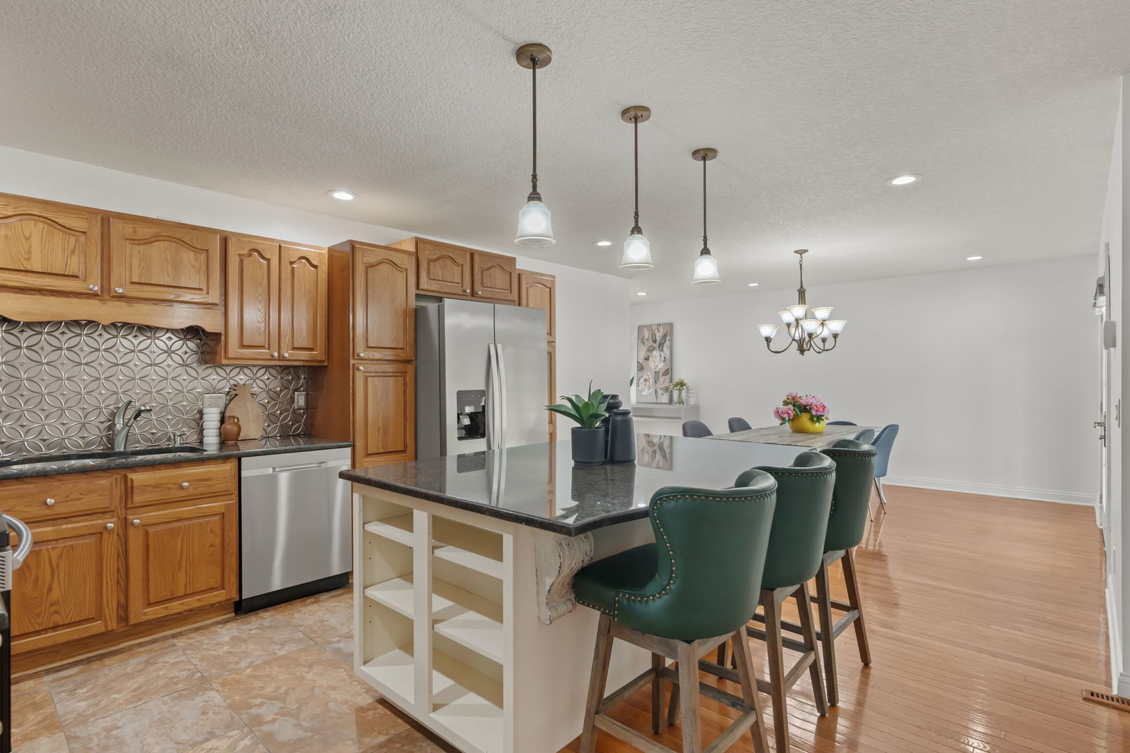 3120 Magnolia Court