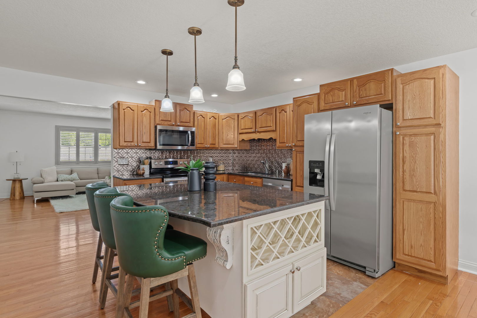 3120 Magnolia Court