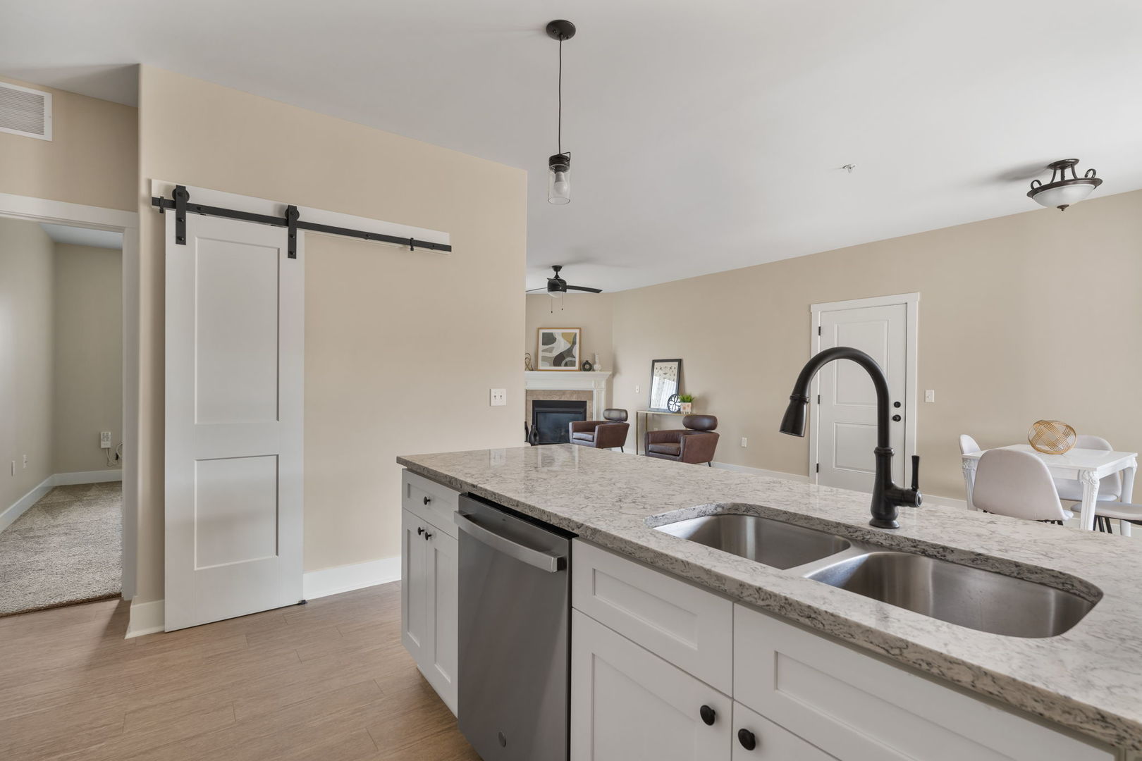 2939 Shanes Way Unit: 0