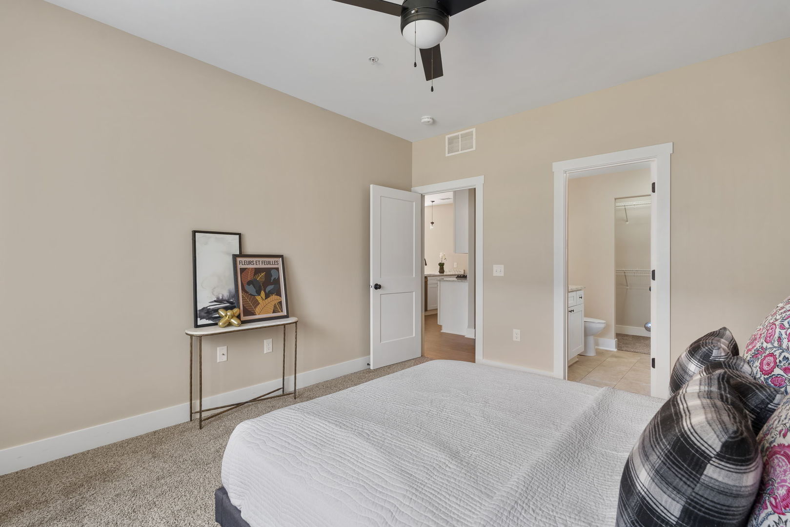 2939 Shanes Way Unit: 0