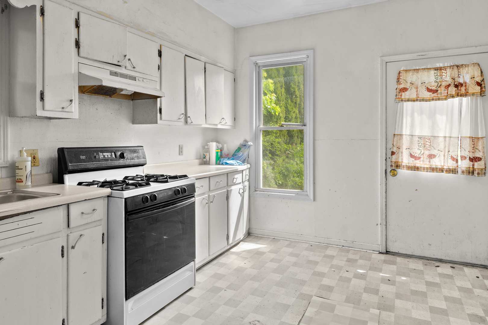 1023 16th Street