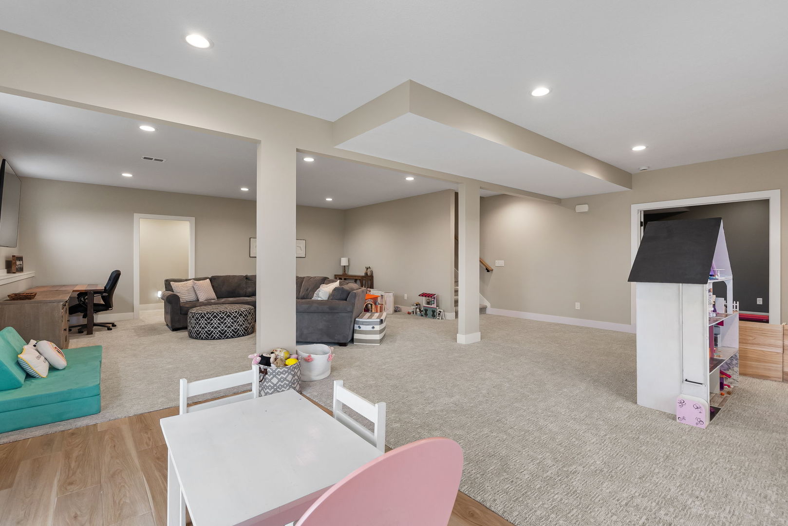 5492 Tucker Trail