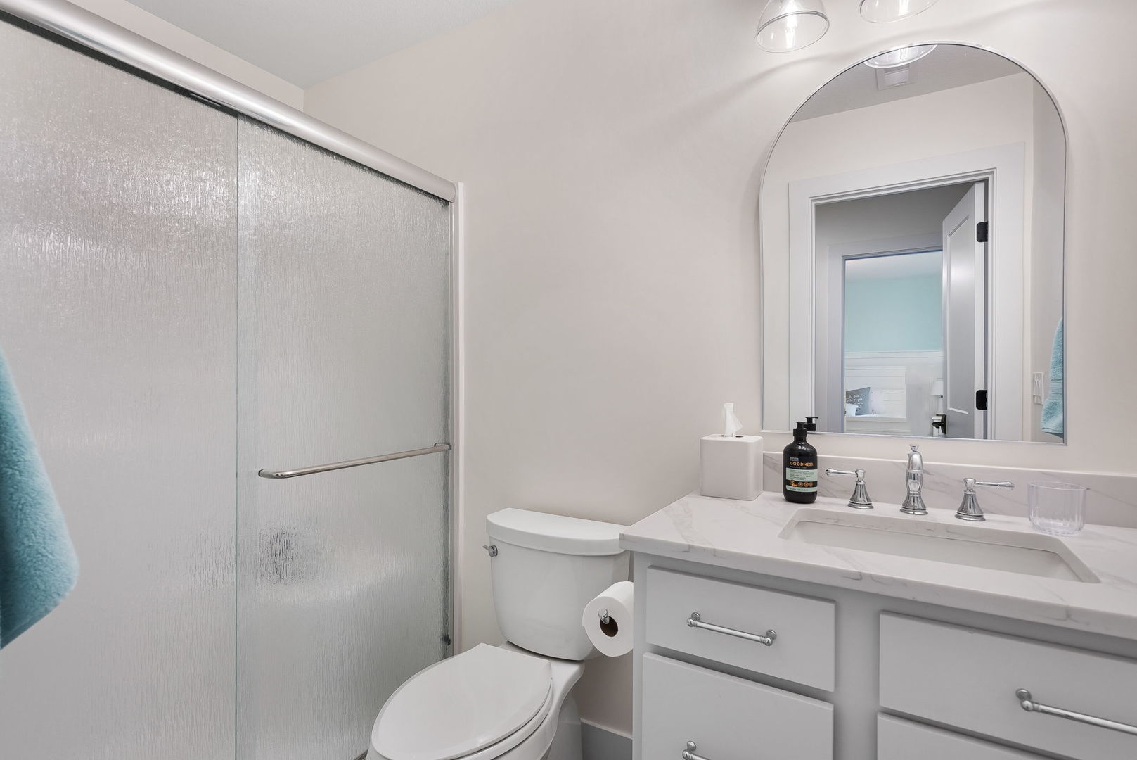5492 Tucker Trail