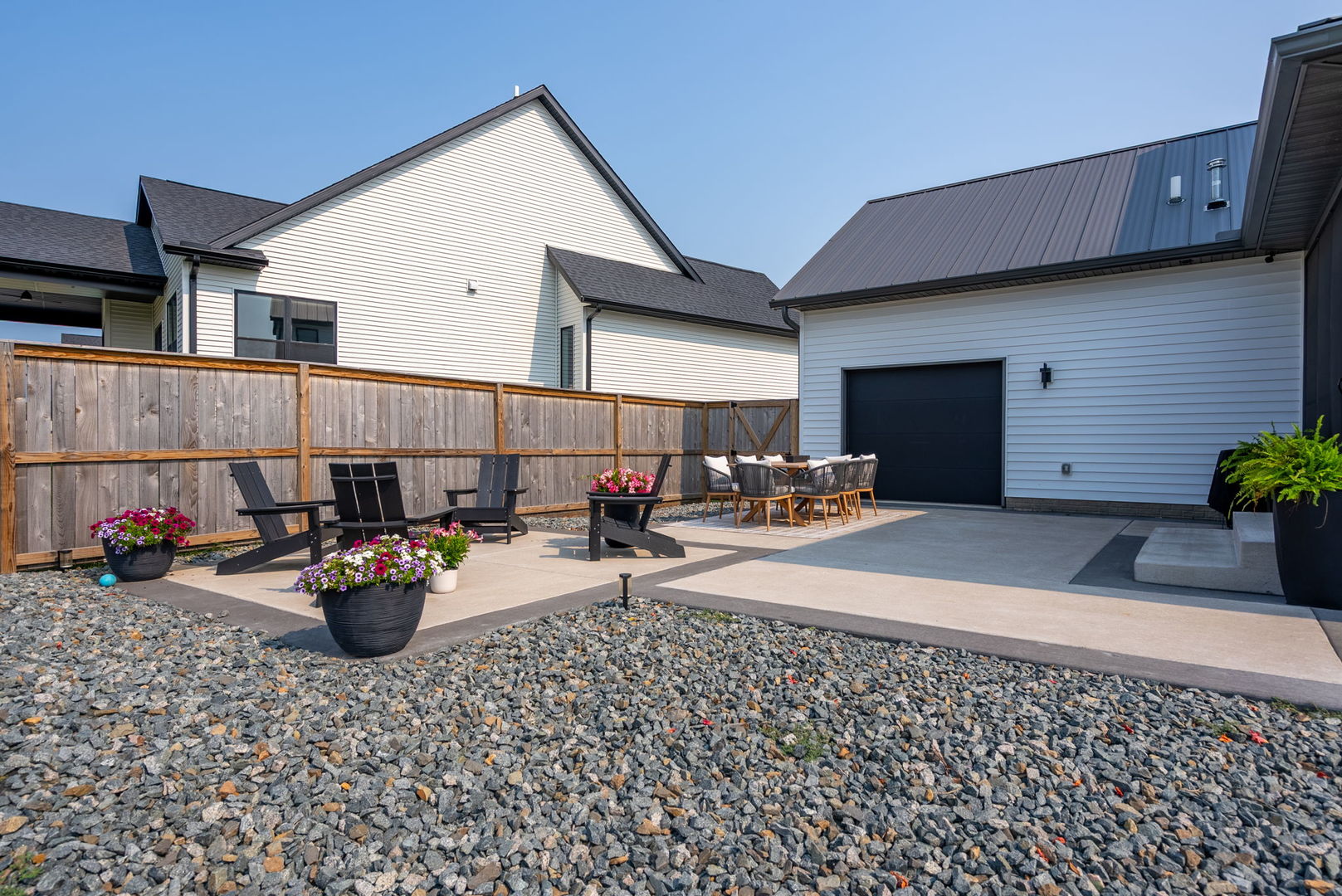5492 Tucker Trail