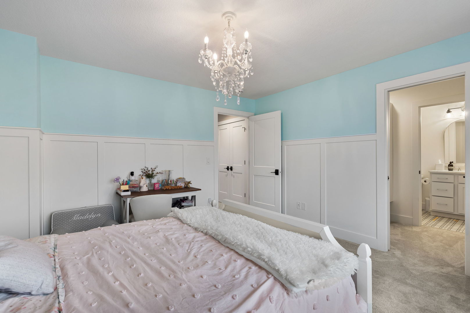 5492 Tucker Trail