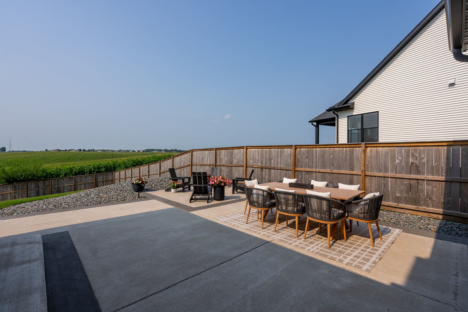 5492 Tucker Trail