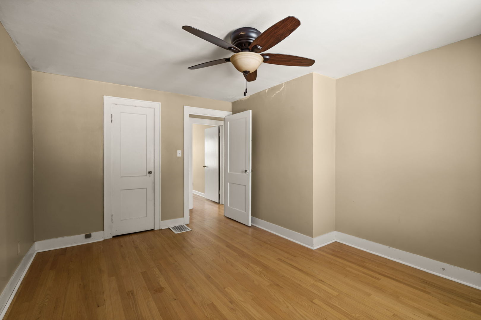 1841 43rd Street