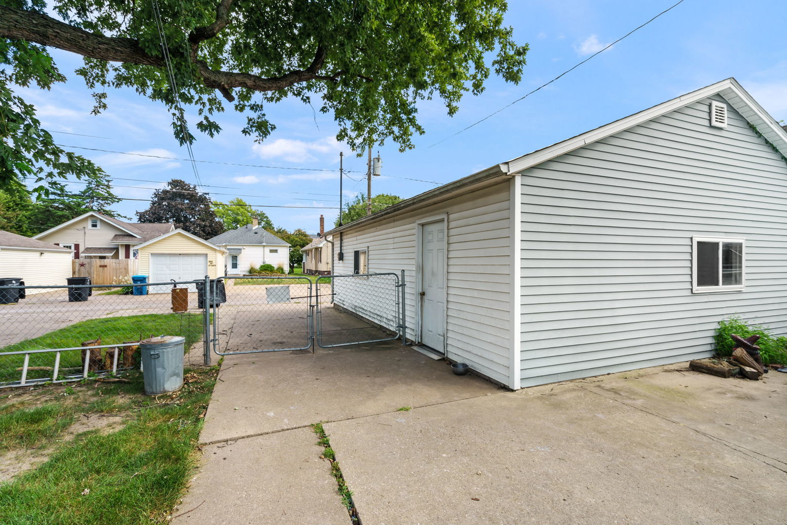 1841 43rd Street