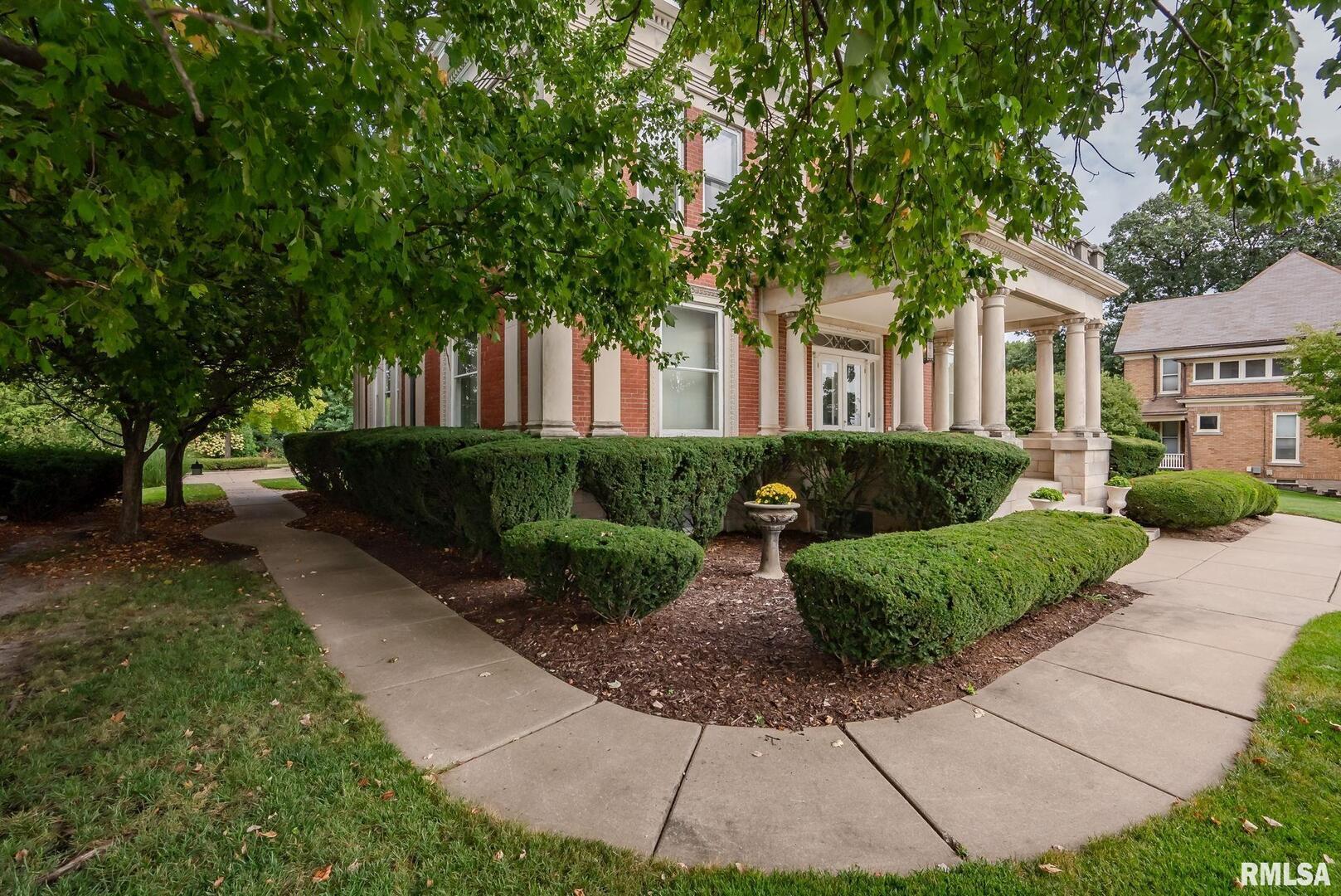 1446 CLAY Street