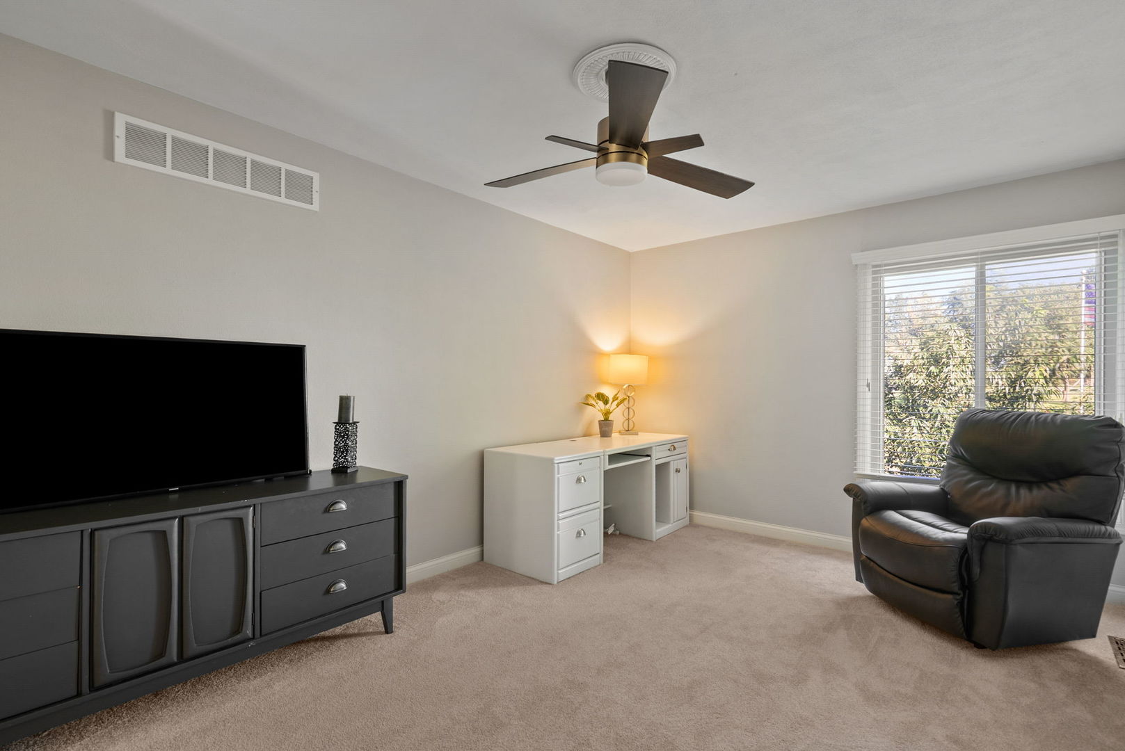6401 UTICA RIDGE Road Unit: 19