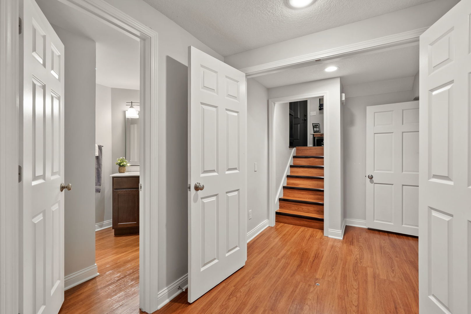 6401 UTICA RIDGE Road Unit: 19