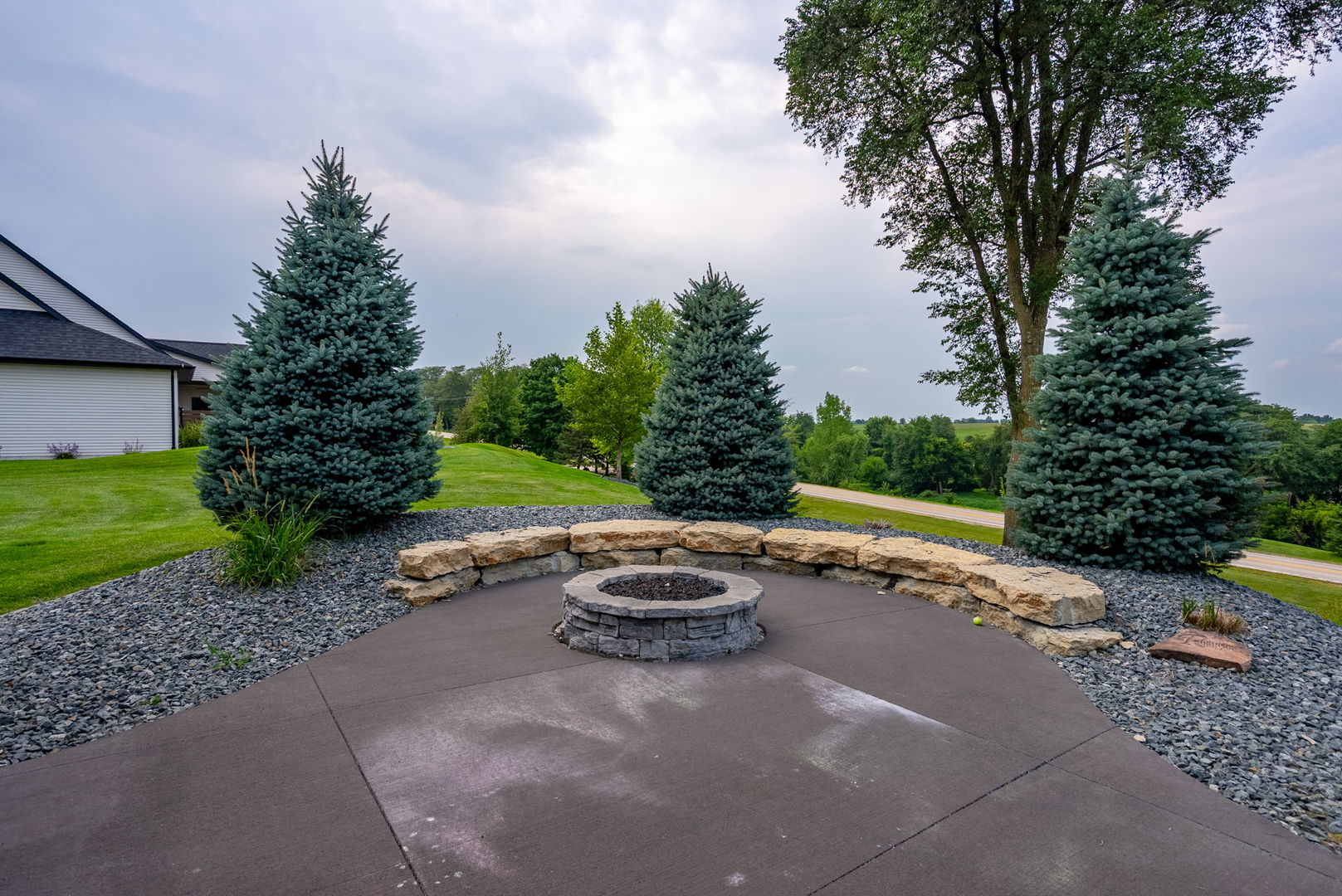 19 Pebble Creek Circle