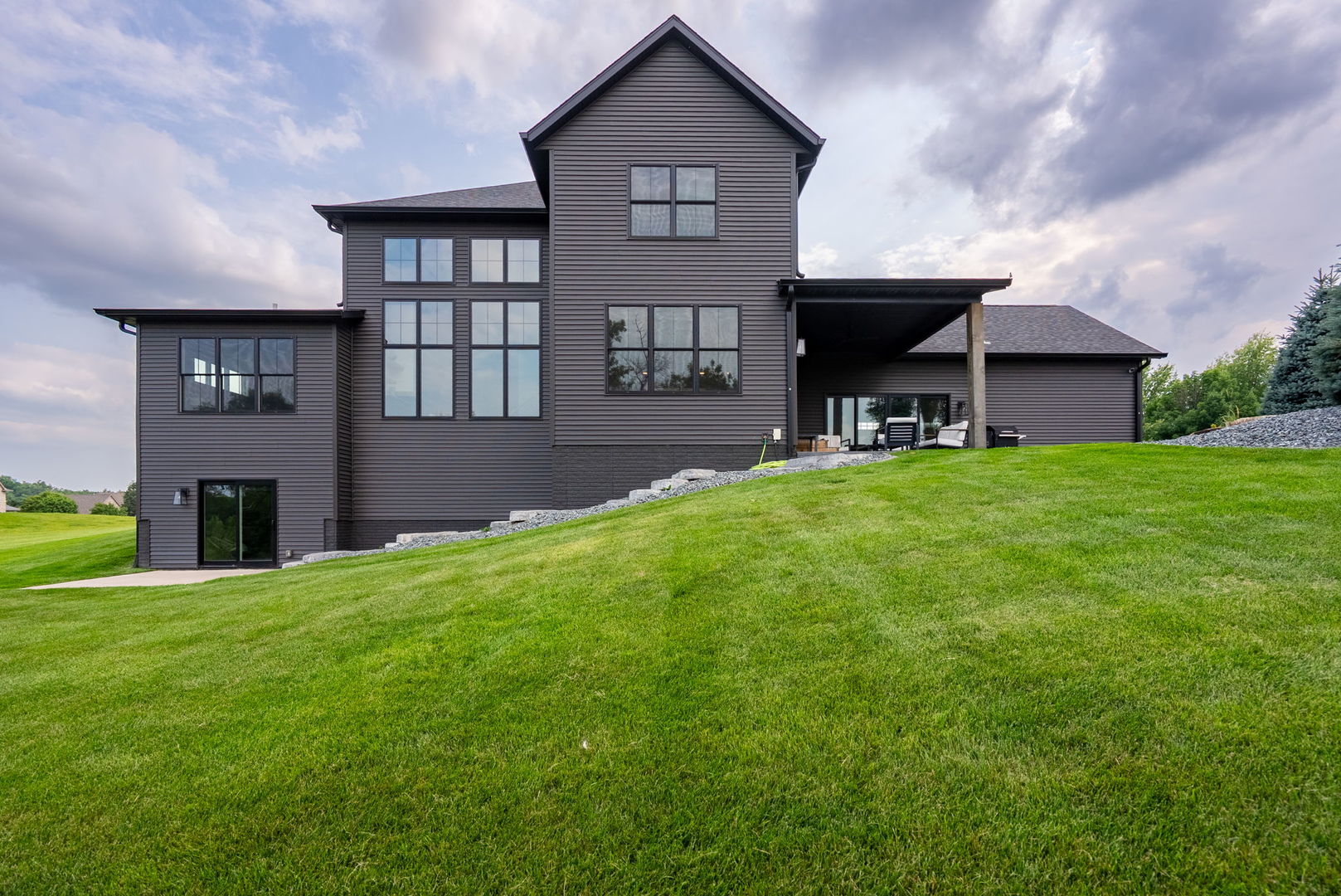 19 Pebble Creek Circle