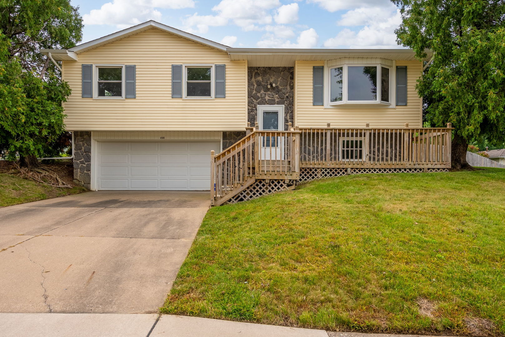 4105 Greenway Drive