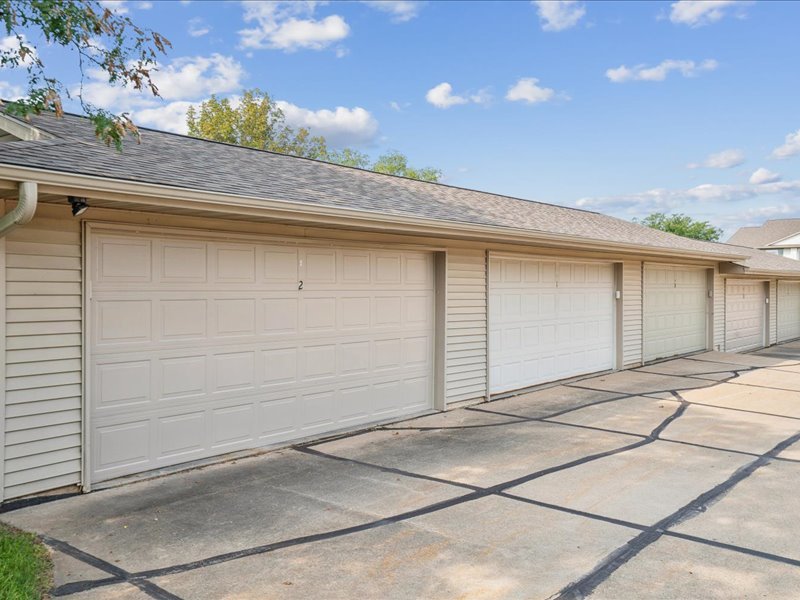 4190 Fairview Drive Unit: 2