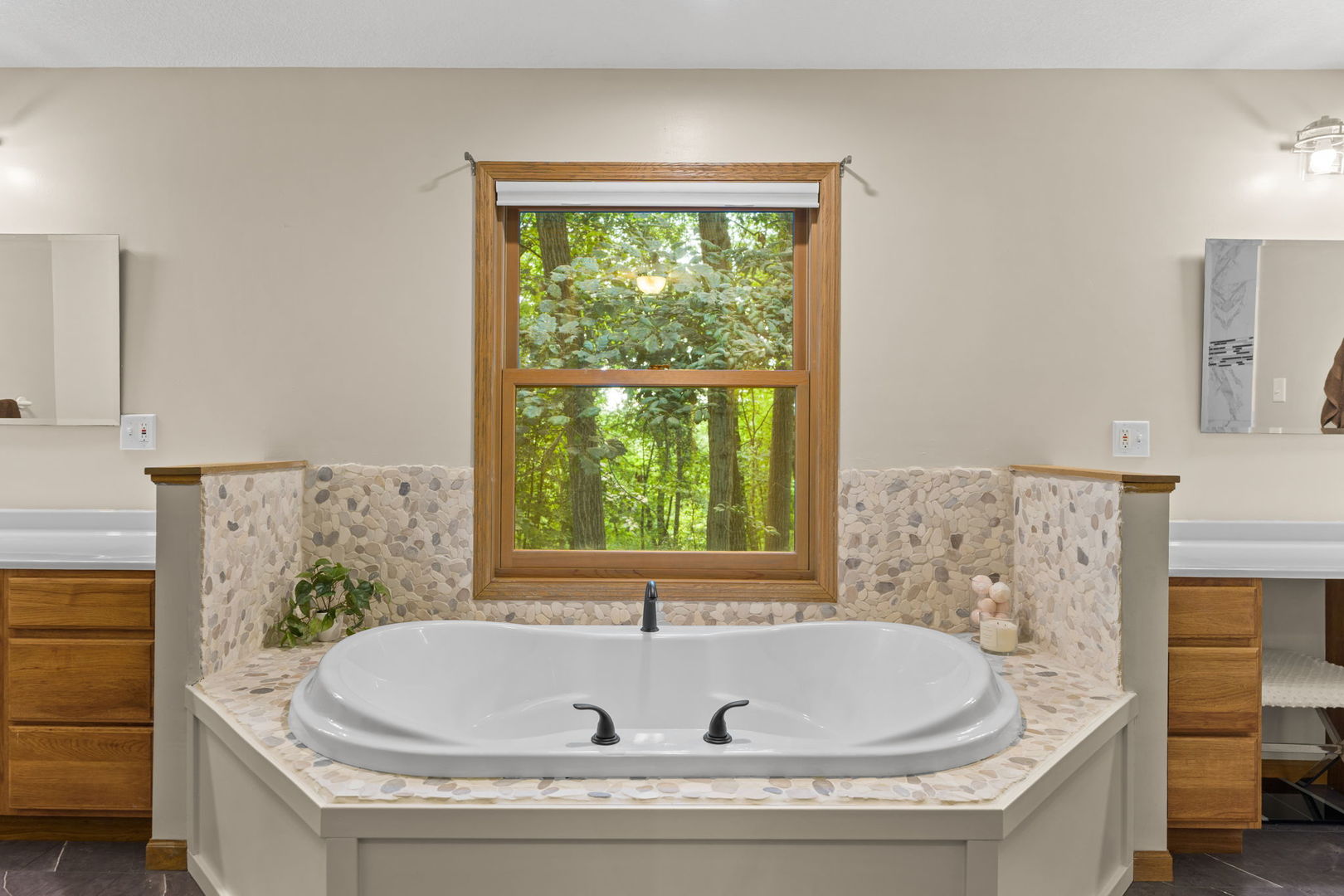 2247 Bentwood Drive