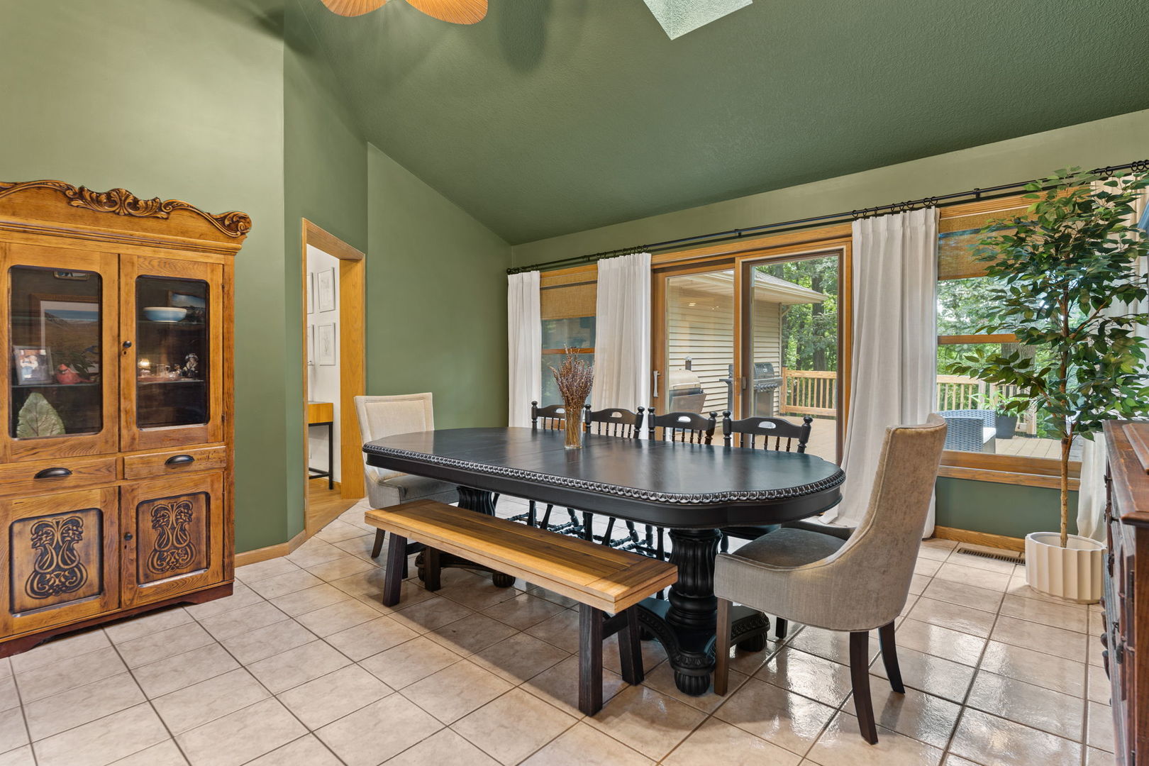 2247 Bentwood Drive