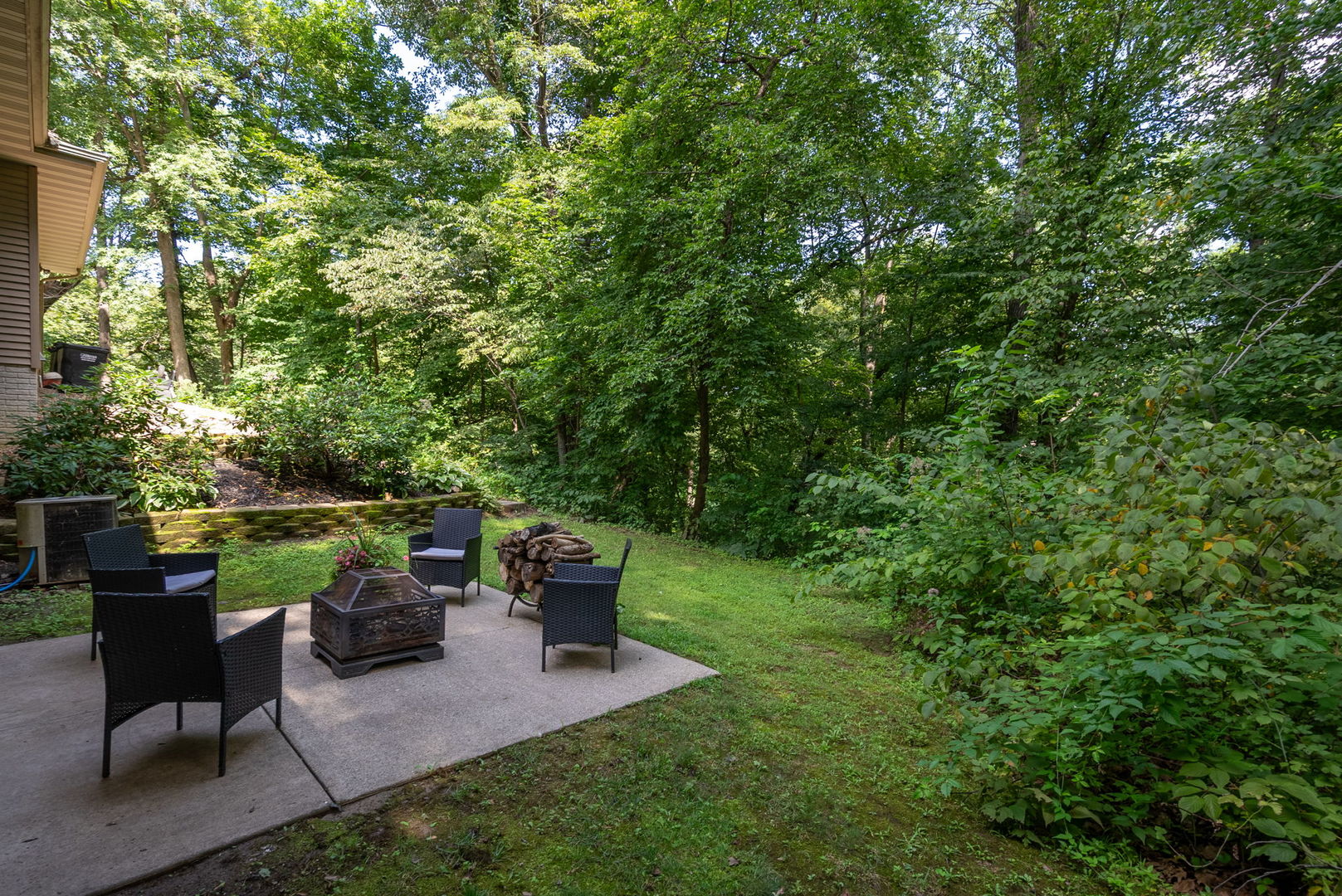 2247 Bentwood Drive