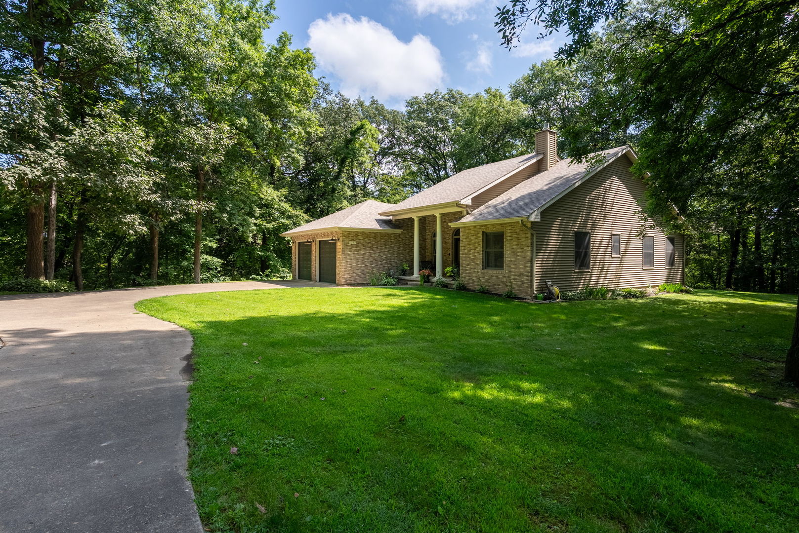 2247 Bentwood Drive