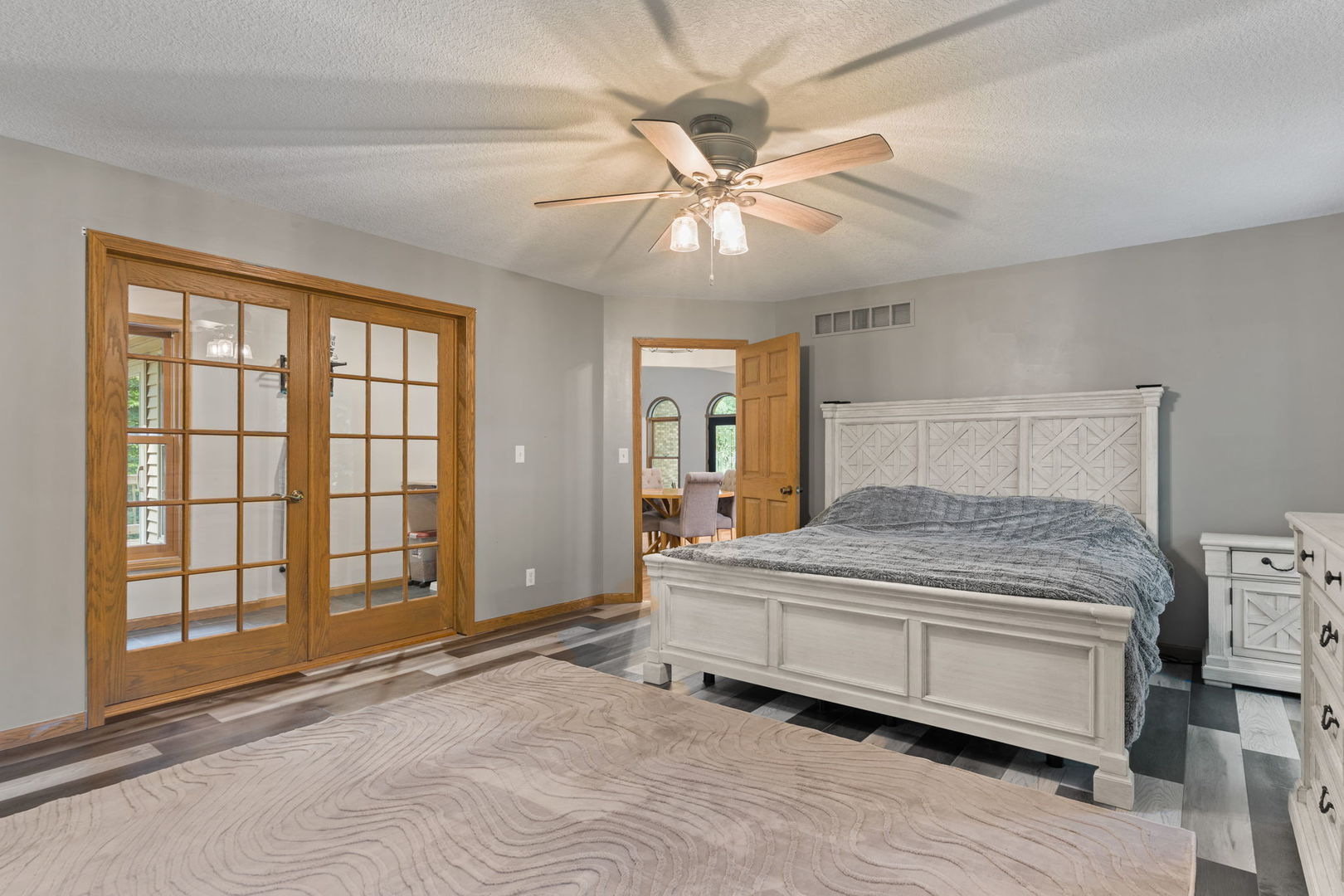 2247 Bentwood Drive