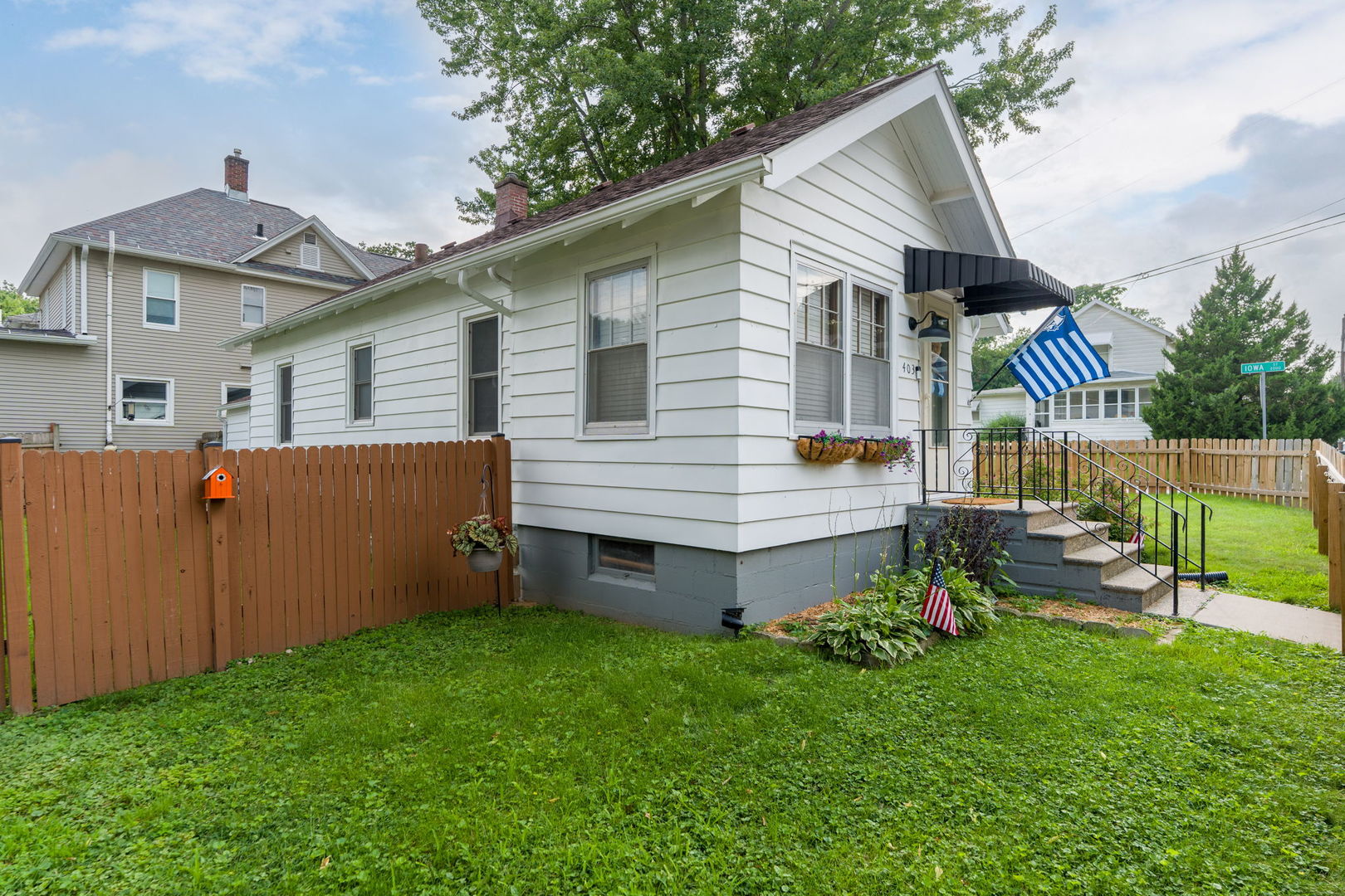 403 E High Street