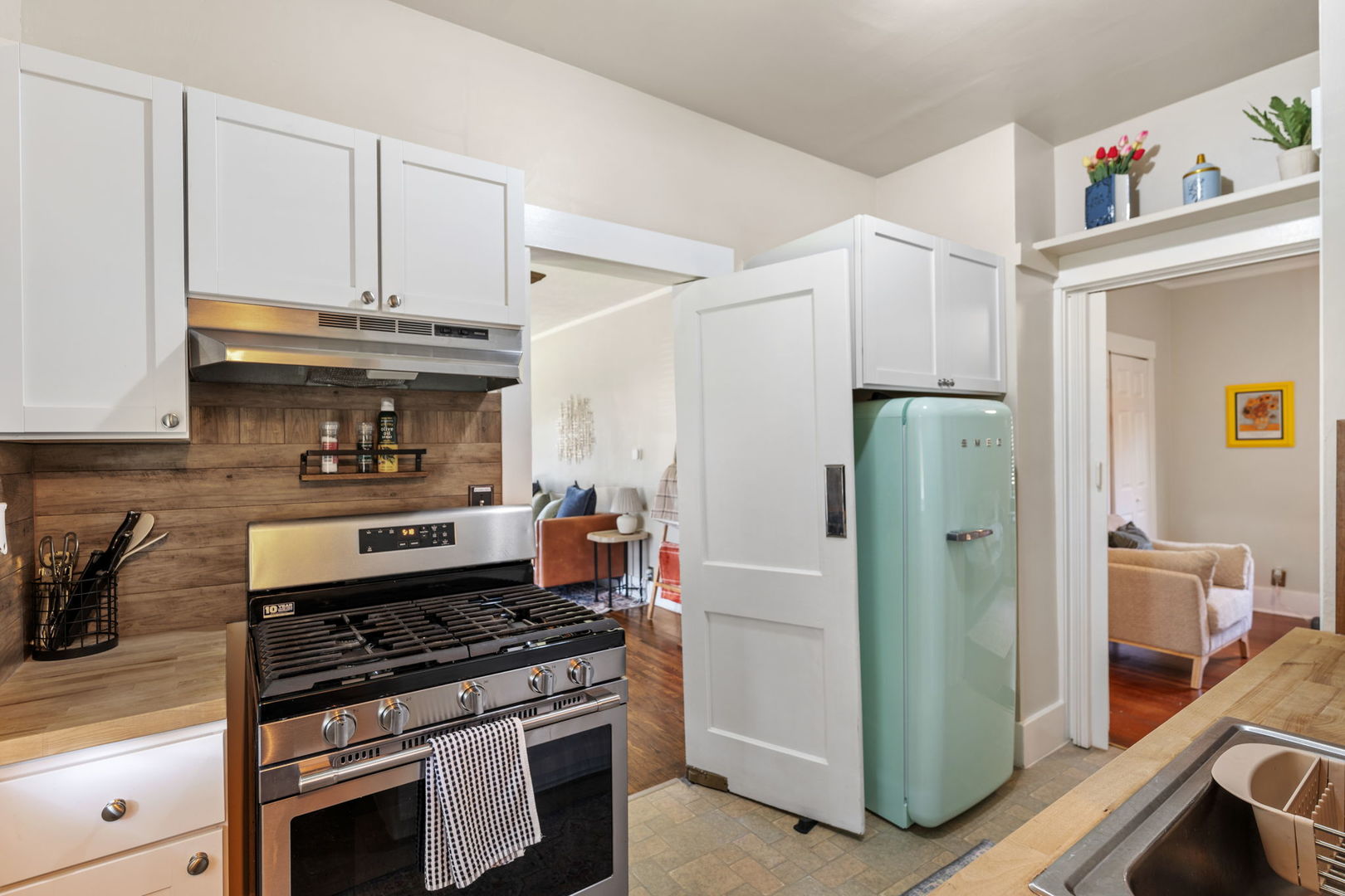 403 E High Street