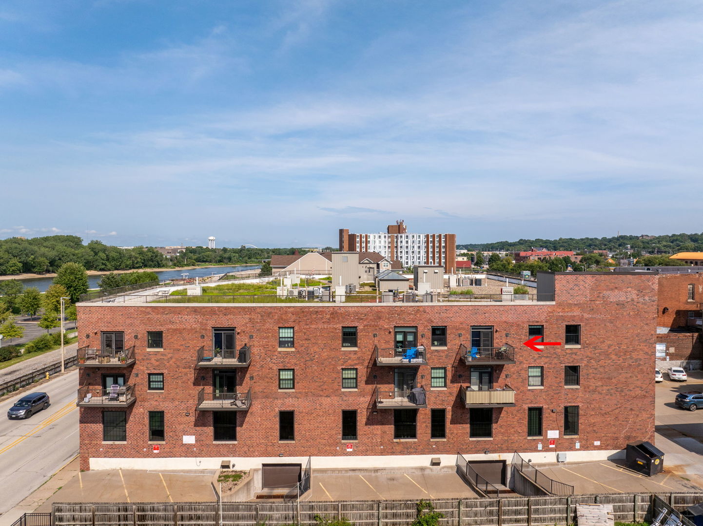 110 19th Street Unit: 301