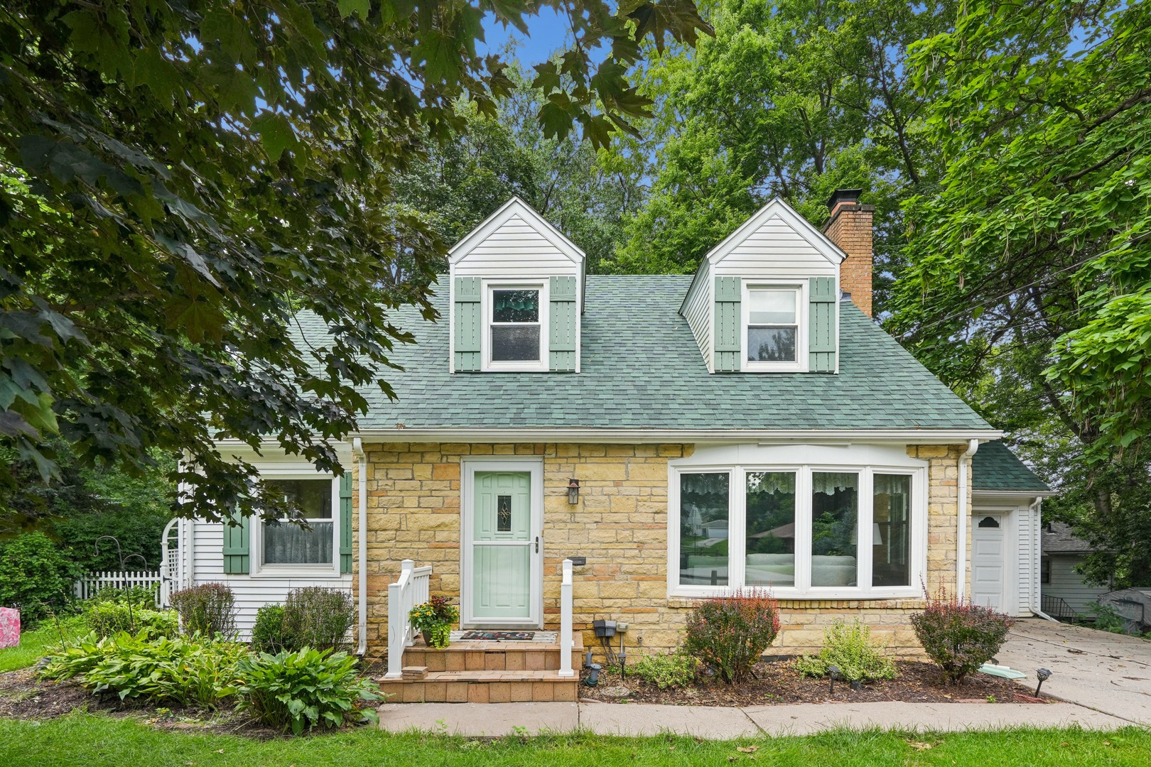 701 Spruce Court