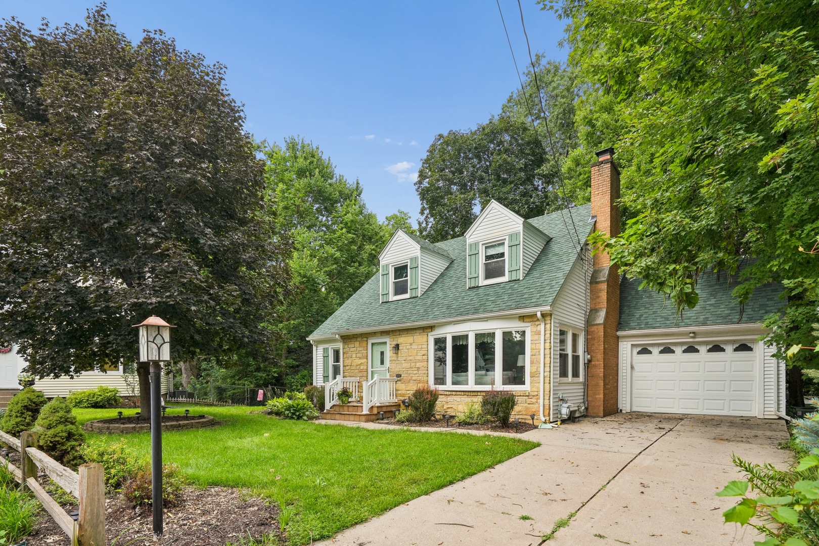 701 Spruce Court