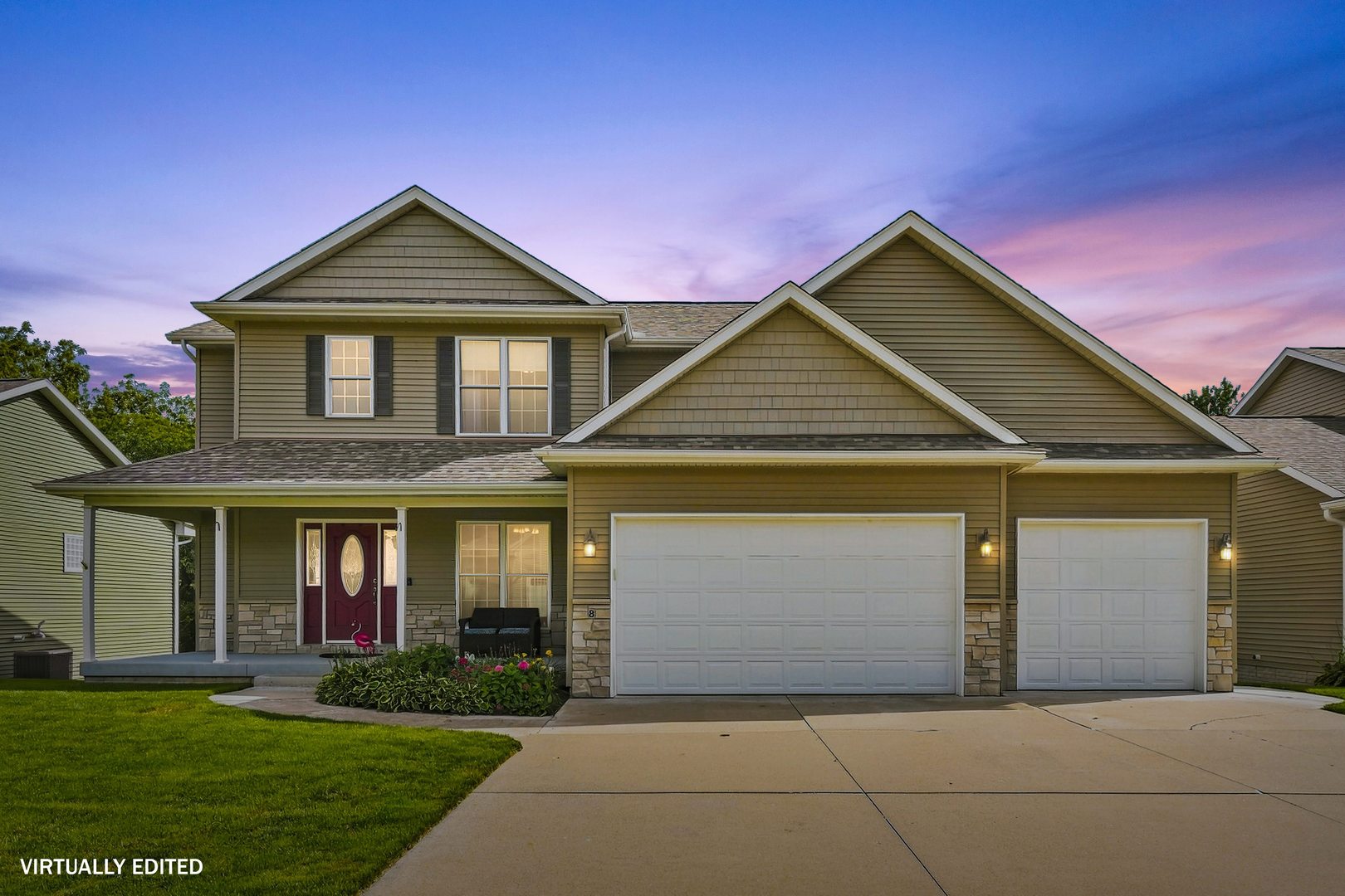 8 BUFFALO Court