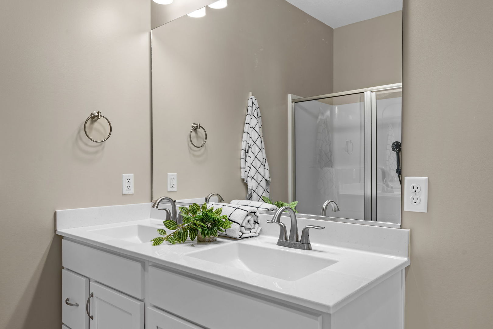 127 Beacon Harbor Parkway