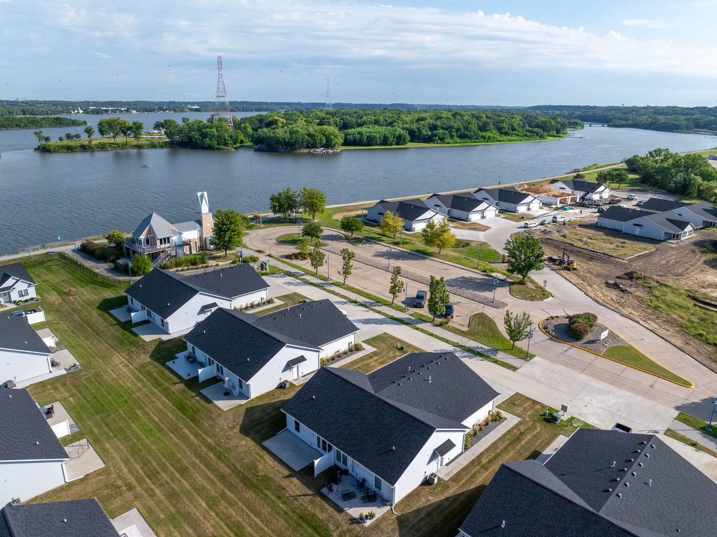 127 Beacon Harbor Parkway