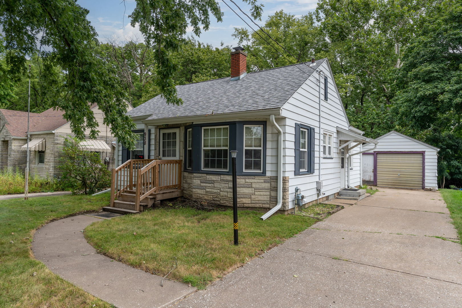 938 53rd Street