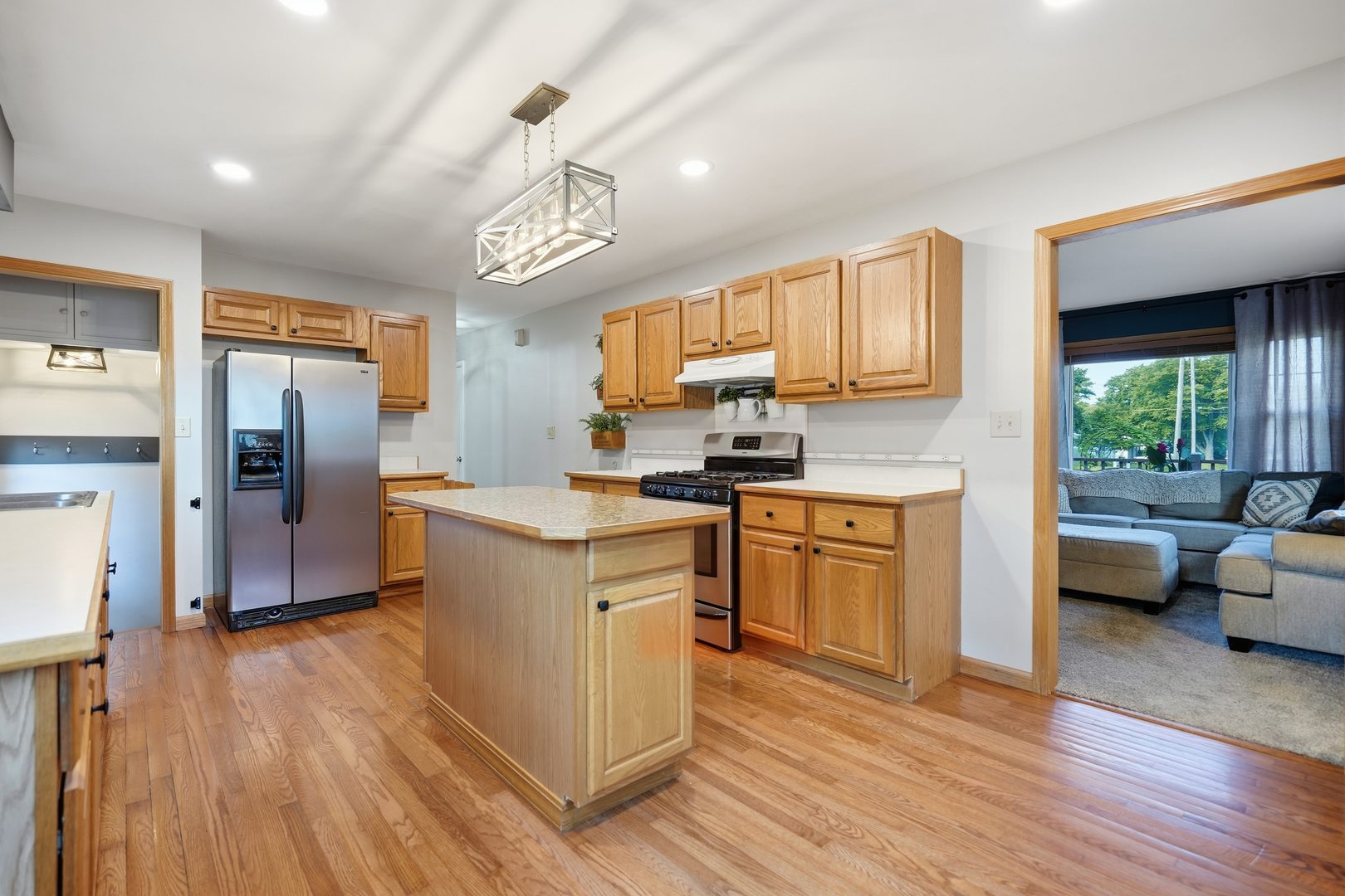 3326 10th Street