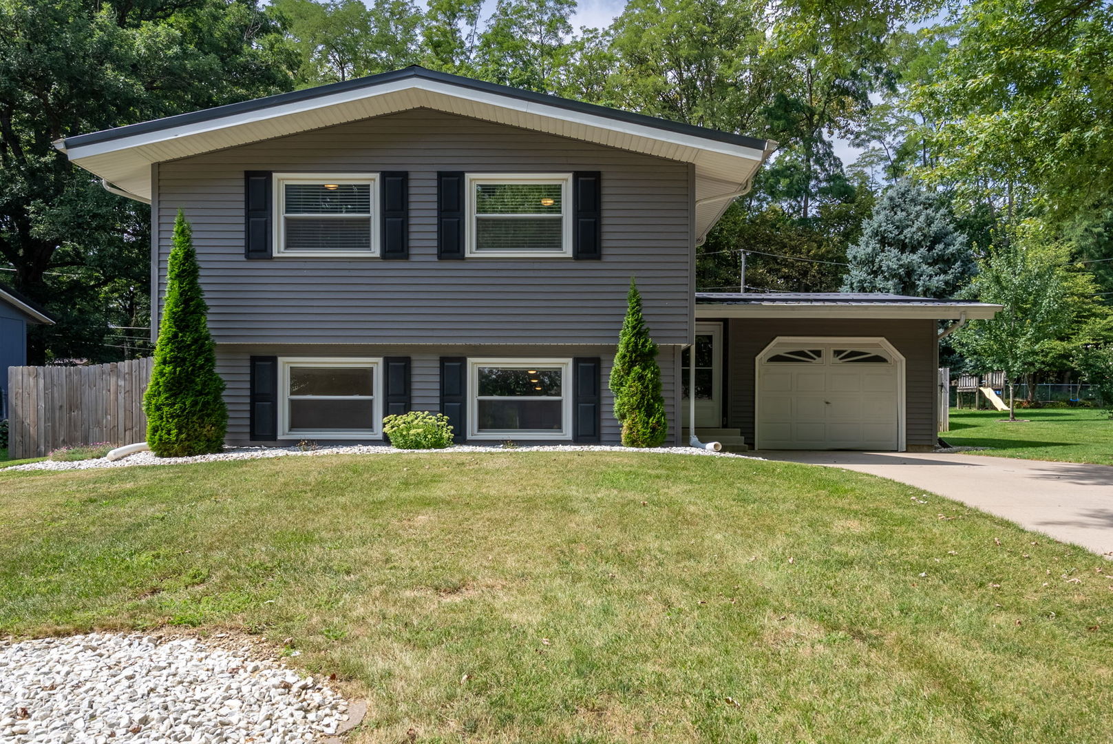 514 Walnut Court