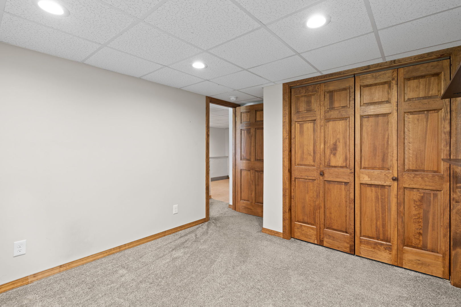 514 Walnut Court