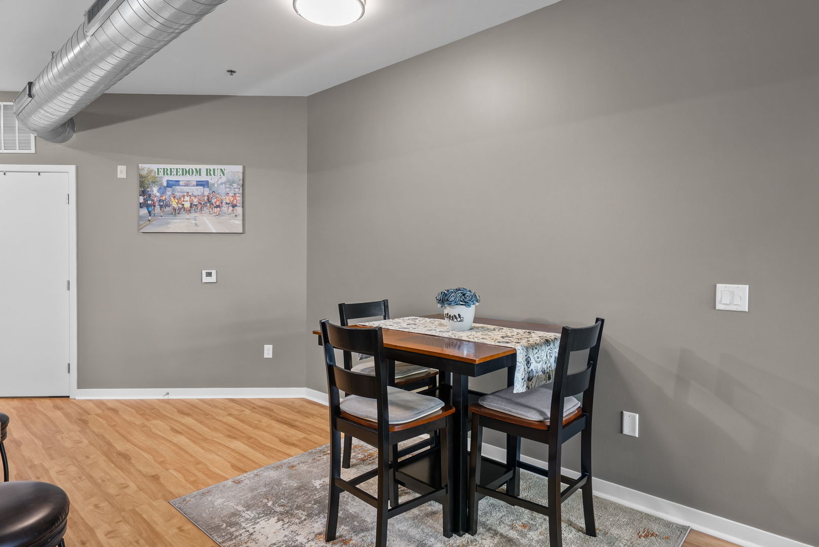 110 19th Street Unit: 302