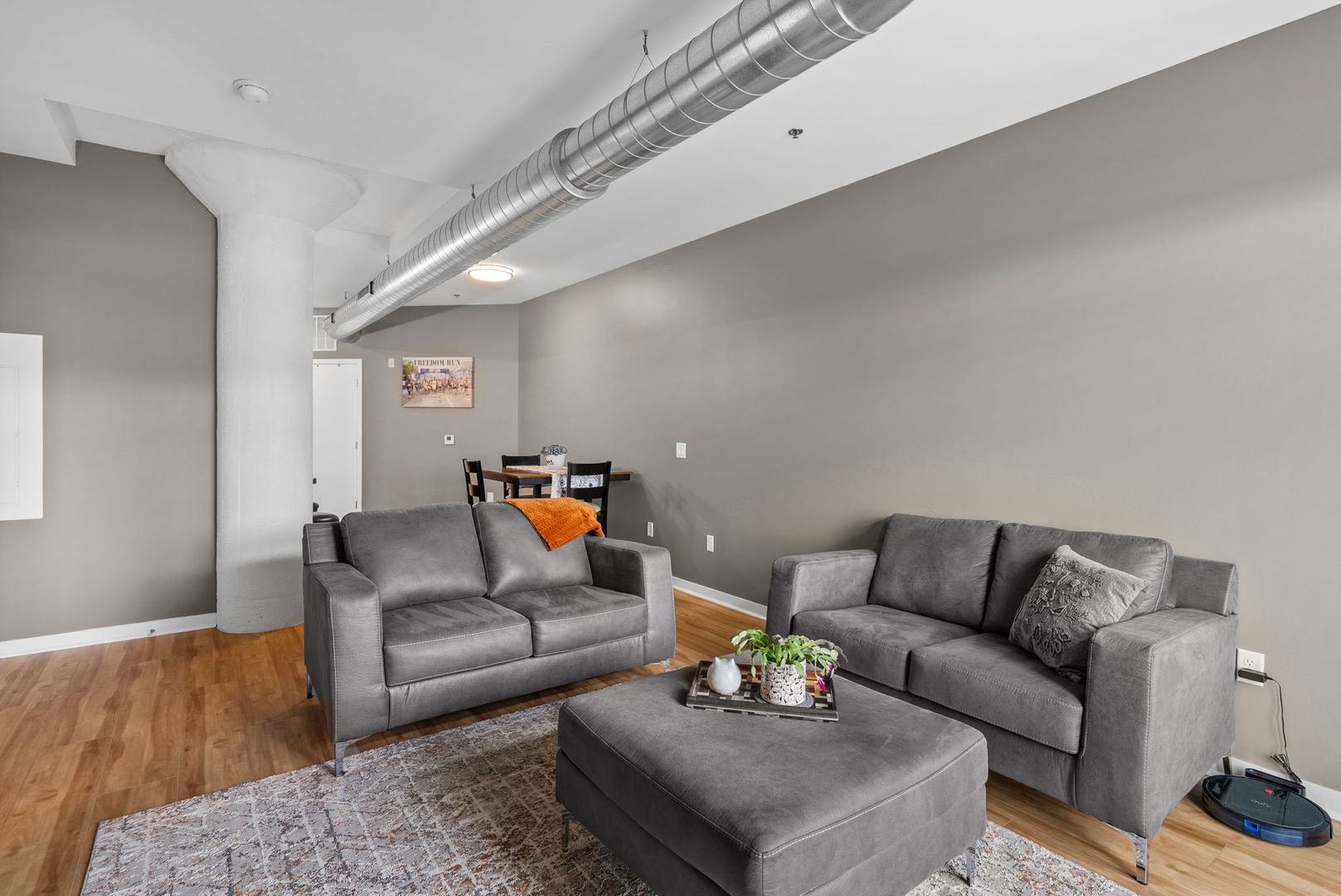 110 19th Street Unit: 302