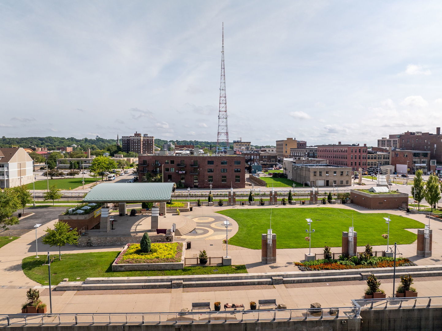 110 19th Street Unit: 302