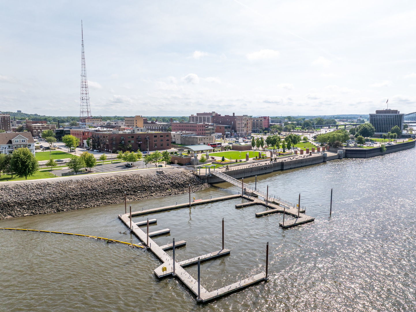 110 19th Street Unit: 302